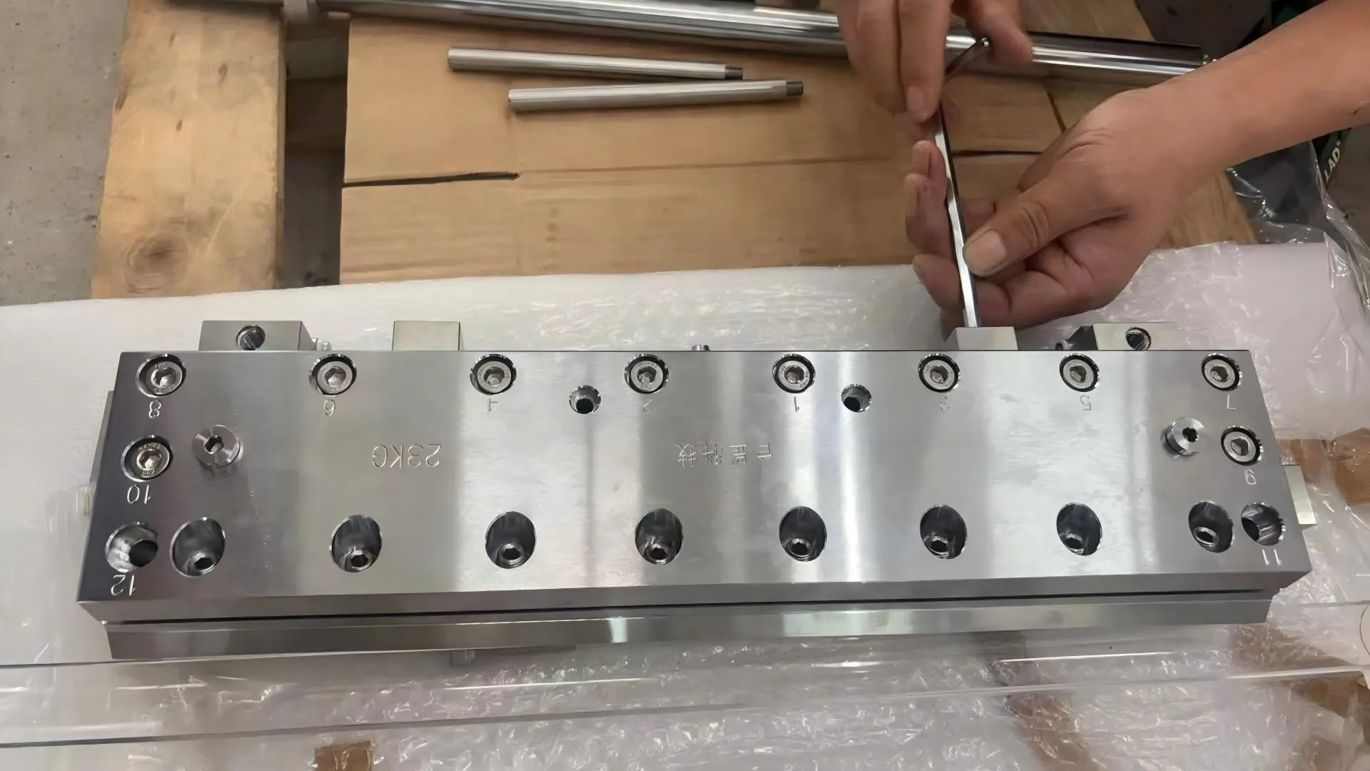 台罡科技取得实用新型专利证书 一种狭缝涂布头